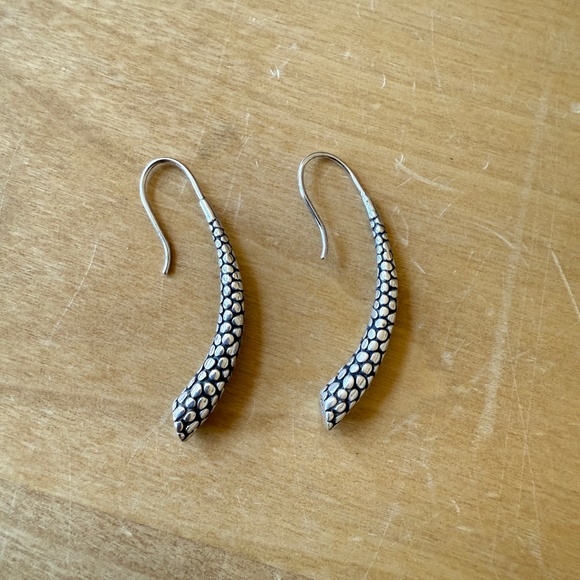 ZINA 925 STERLING SILVER FLUTED STINGRAY DROPS EARRINGS CLASSIC  COMFY TEXTURED - Picture 2 of 5